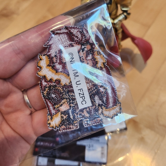 Fate Zero Anime Game Patch Keychain Bundle - Picture 11 of 13